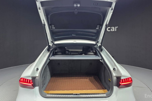 2020 Audi A7 с пробегом 44 627 км