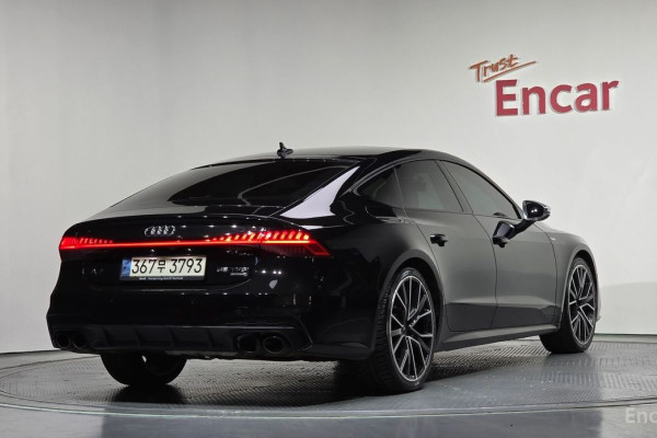 2021 Audi A7 с пробегом 67 106 км