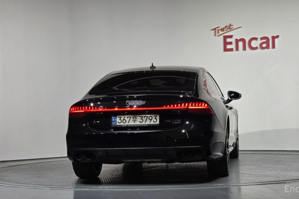 2021 Audi A7 с пробегом 67 106 км