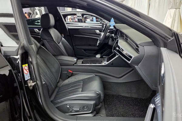 2021 Audi A7 с пробегом 67 106 км
