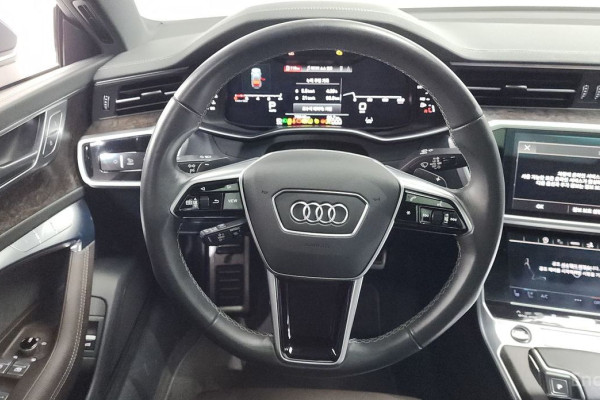 2021 Audi A7 с пробегом 78 545 км