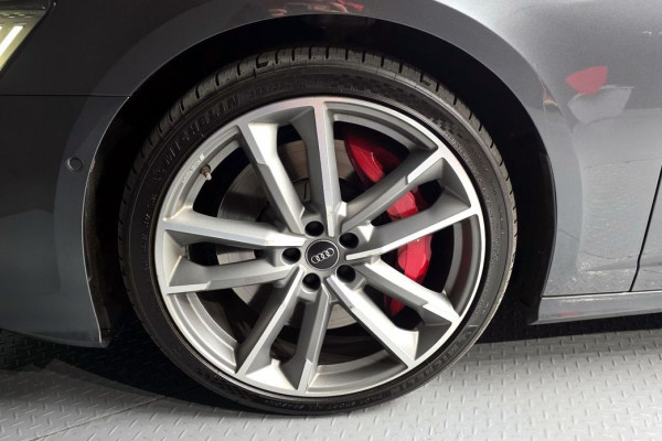 2021 Audi S6 с пробегом 103 820 км