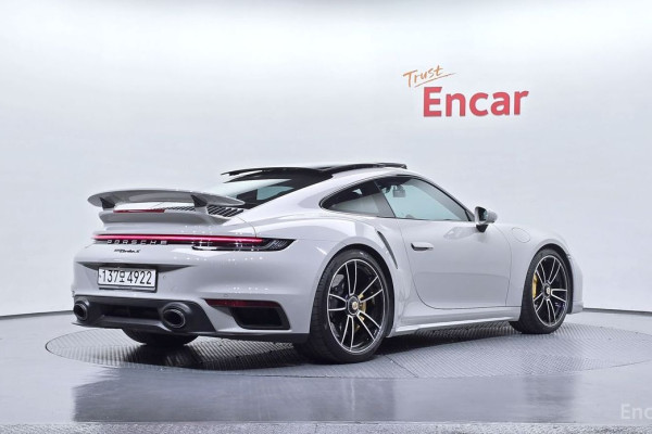 2022 Porsche 911 с пробегом 21 219 км