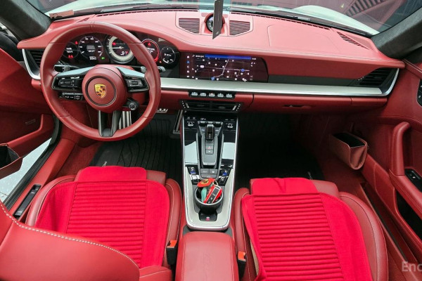 2022 Porsche 911 с пробегом 21 219 км