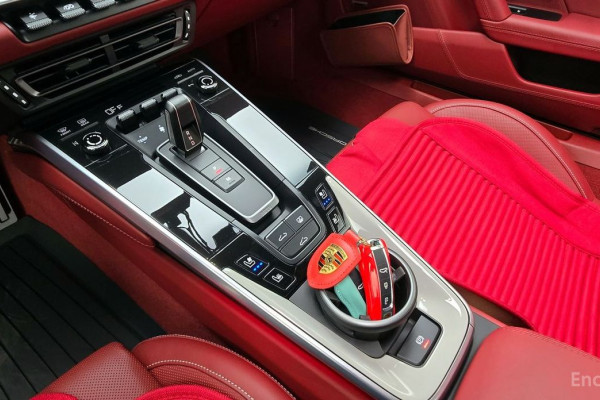 2022 Porsche 911 с пробегом 21 219 км