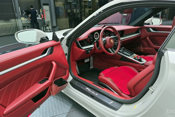 2022 Porsche 911 с пробегом 21 219 км