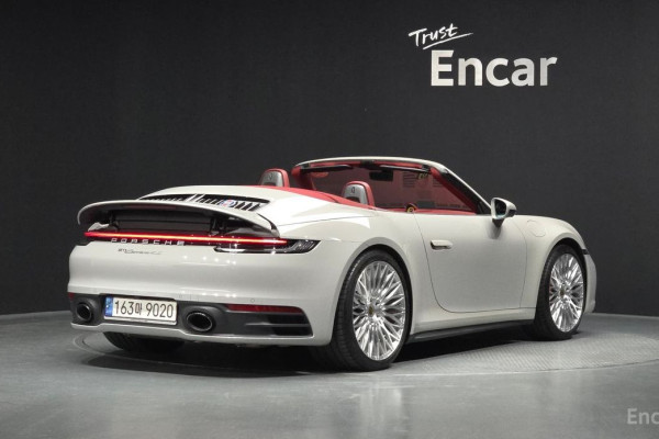 2021 Porsche 911 с пробегом 40 381 км