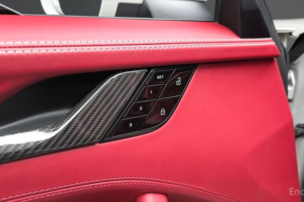 2021 Porsche 911 с пробегом 40 381 км