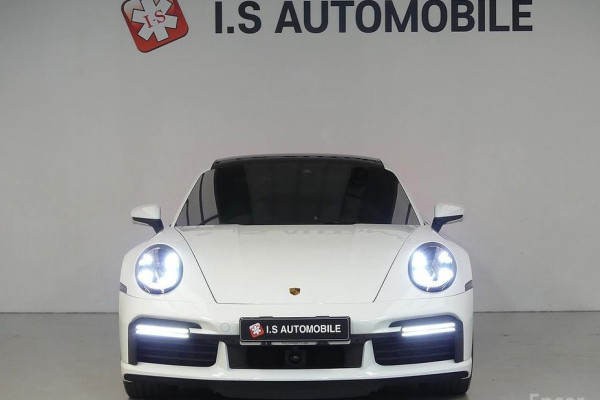 2021 Porsche 911 с пробегом 43 500 км
