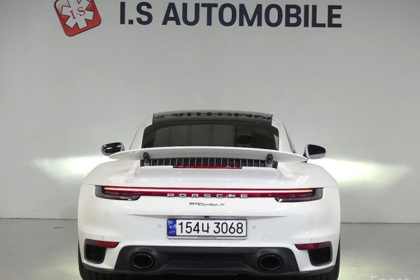2021 Porsche 911 с пробегом 43 500 км