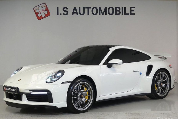 2021 Porsche 911 с пробегом 43 500 км