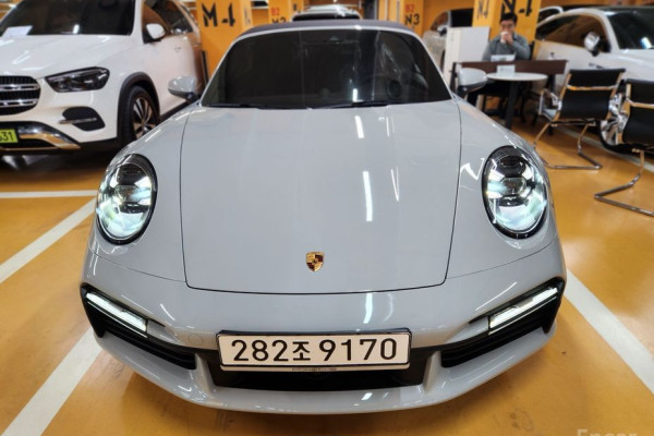 2022 Porsche 911 с пробегом 31 000 км