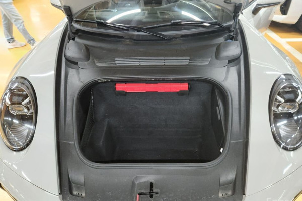 2022 Porsche 911 с пробегом 31 000 км