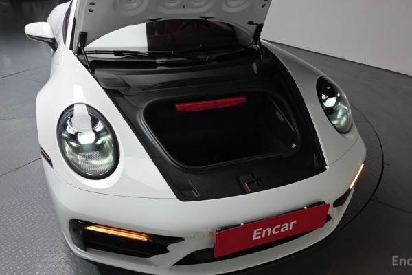 2022 Porsche 911 с пробегом 19 585 км