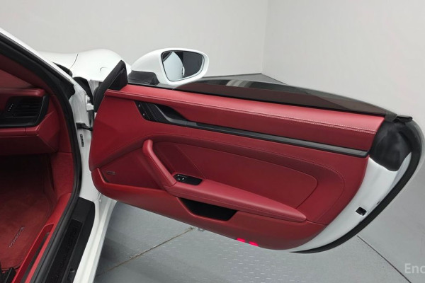 2022 Porsche 911 с пробегом 19 585 км