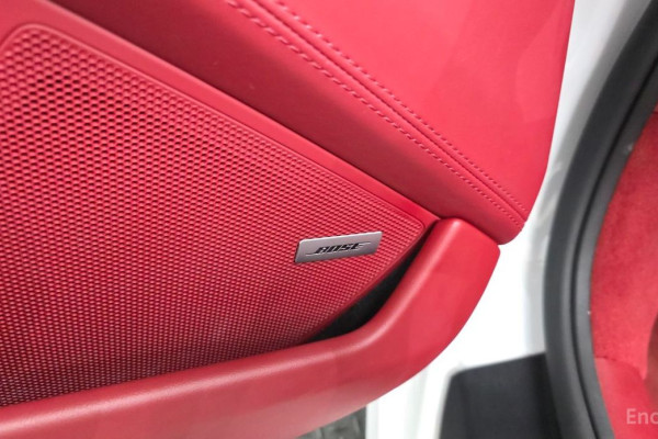 2022 Porsche 911 с пробегом 19 585 км