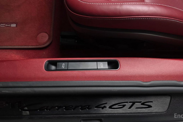 2022 Porsche 911 с пробегом 19 585 км