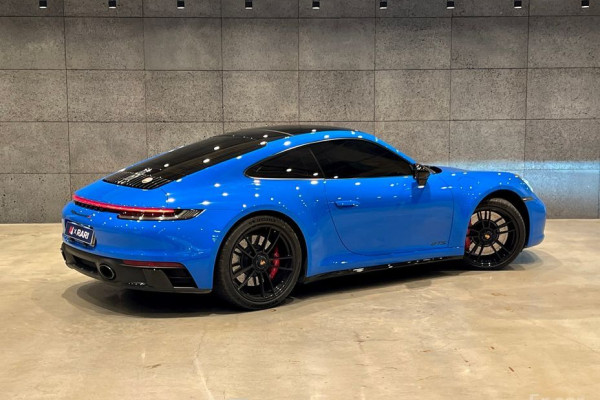 2022 Porsche 911 с пробегом 48 500 км