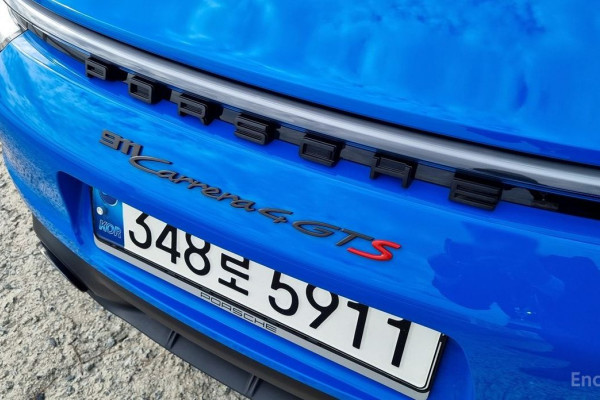 2022 Porsche 911 с пробегом 48 500 км