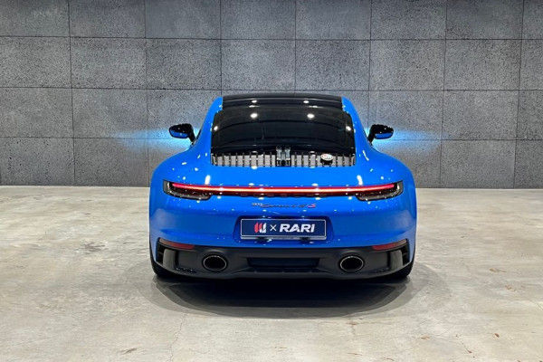 2022 Porsche 911 с пробегом 48 500 км