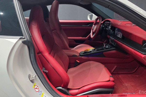 2023 Porsche 911 с пробегом 10 722 км