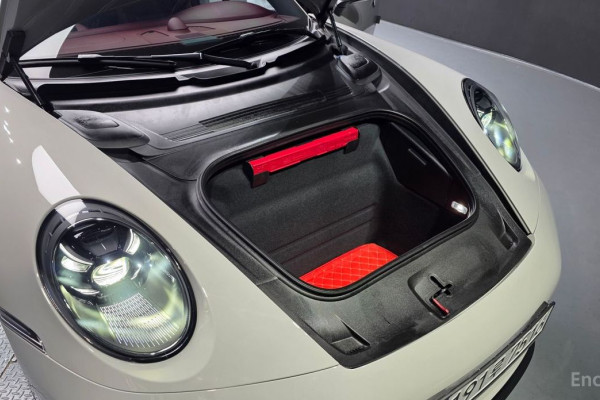 2023 Porsche 911 с пробегом 10 722 км