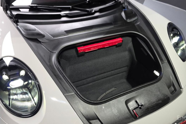 2023 Porsche 911 с пробегом 25 916 км