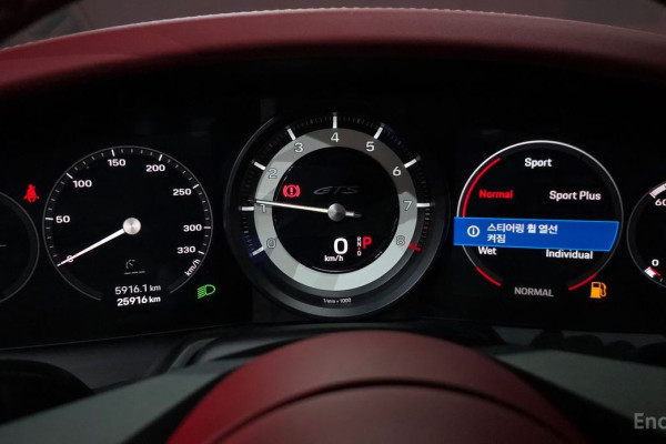 2023 Porsche 911 с пробегом 25 916 км