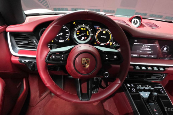 2023 Porsche 911 с пробегом 25 916 км