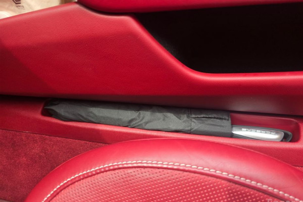 2021 Porsche 911 с пробегом 40 000 км