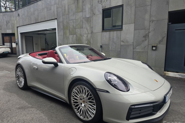 2021 Porsche 911 с пробегом 40 000 км