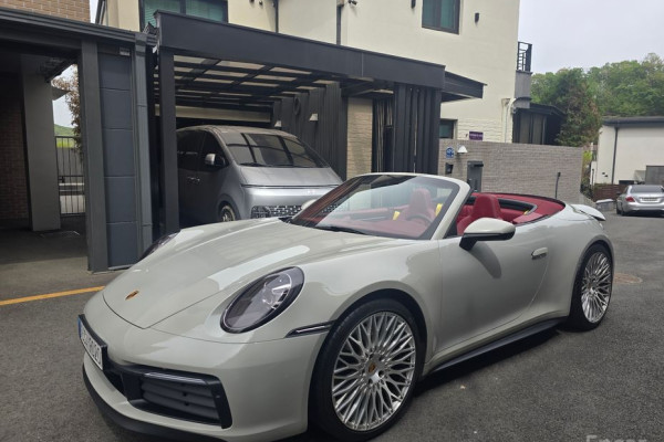 2021 Porsche 911 с пробегом 40 000 км