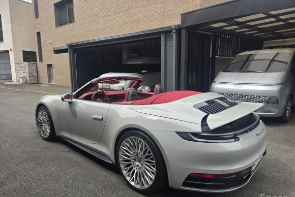 2021 Porsche 911 с пробегом 40 000 км