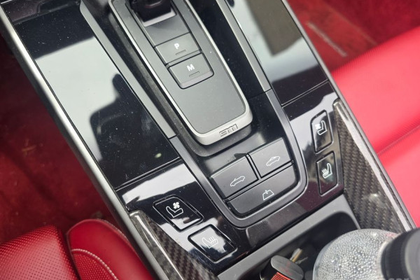 2021 Porsche 911 с пробегом 40 000 км