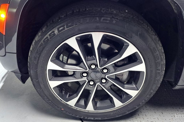 2022 Jeep Cherokee с пробегом 41 656 км