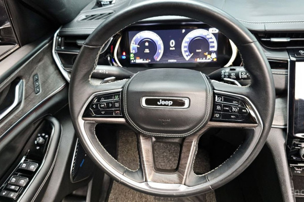 2022 Jeep Cherokee с пробегом 41 656 км