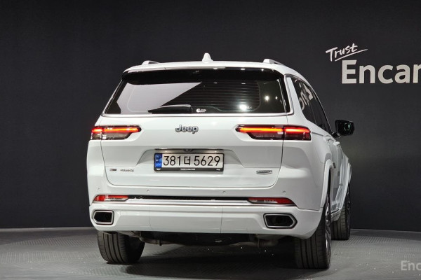 2023 Jeep Cherokee с пробегом 25 880 км