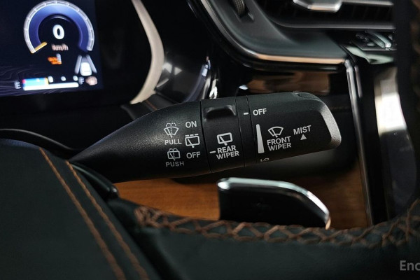 2023 Jeep Cherokee с пробегом 25 880 км