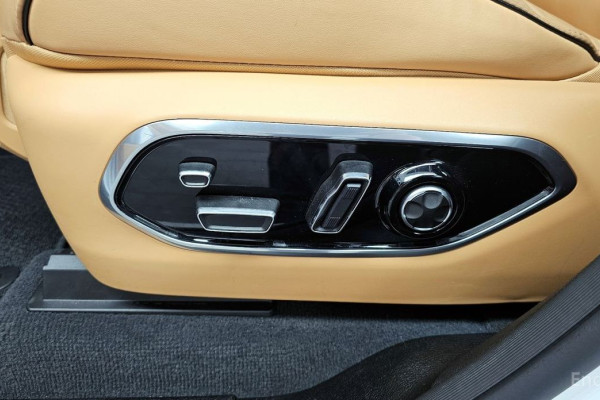 2023 Jeep Cherokee с пробегом 25 880 км