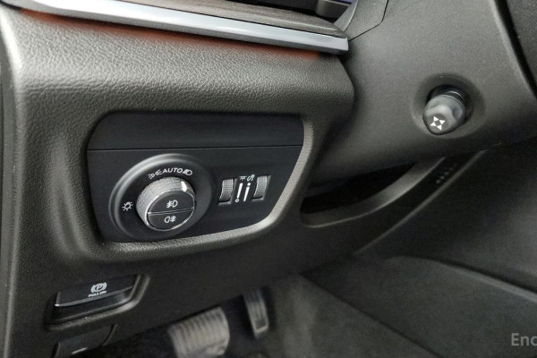 2022 Jeep Cherokee с пробегом 57 193 км