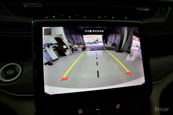 2023 Jeep Cherokee с пробегом 48 198 км