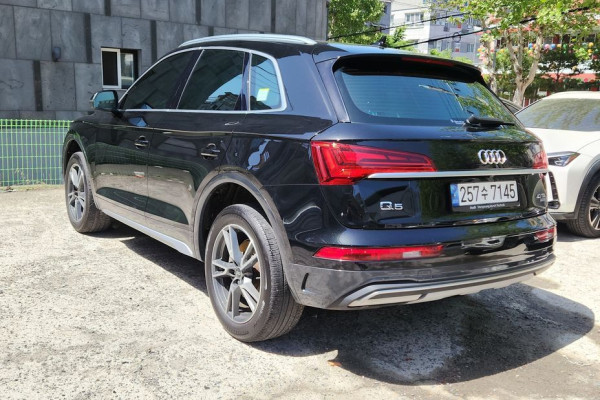 2021 Audi Q5 с пробегом 183 721 км
