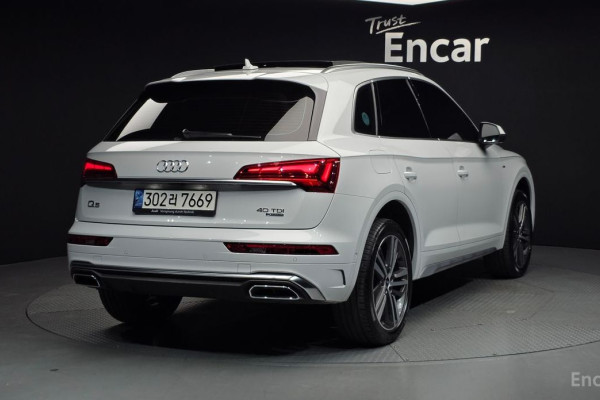 2021 Audi Q5 с пробегом 130 691 км