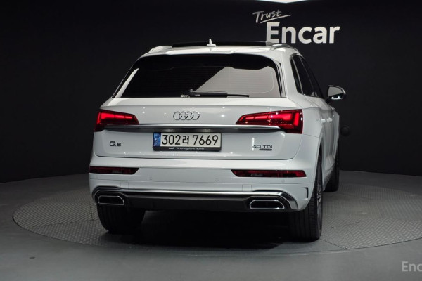 2021 Audi Q5 с пробегом 130 691 км