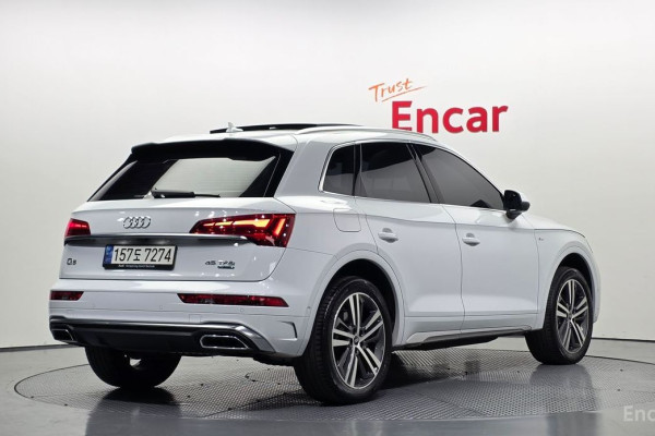 2021 Audi Q5 с пробегом 54 068 км