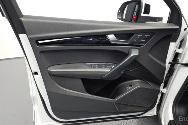 2021 Audi Q5 с пробегом 54 068 км