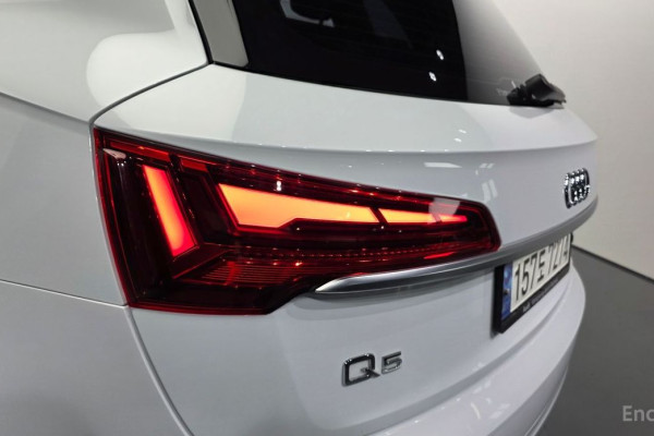 2021 Audi Q5 с пробегом 54 068 км