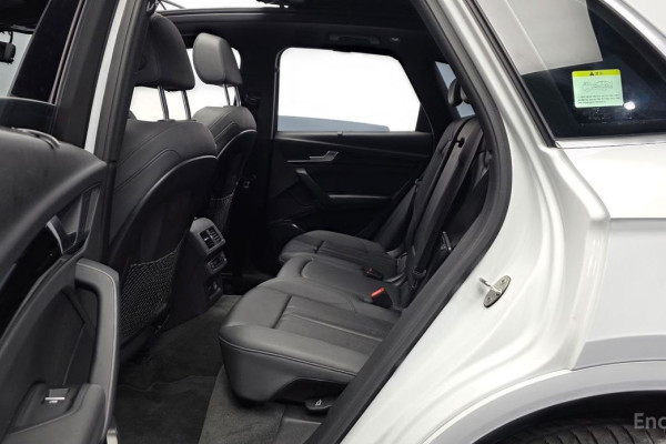 2021 Audi Q5 с пробегом 54 068 км