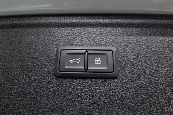 2021 Audi Q5 с пробегом 54 068 км