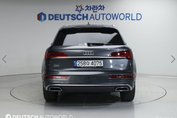 2022 Audi Q5 с пробегом 25 487 км